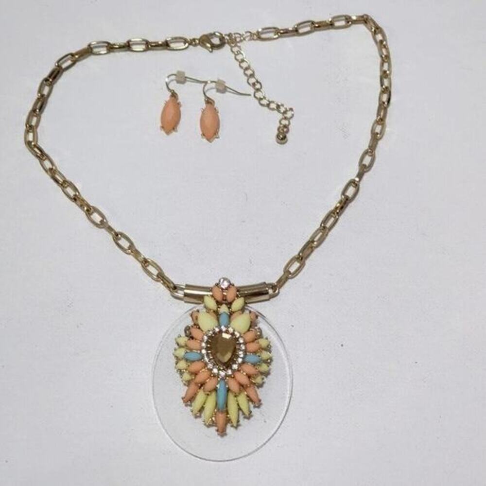 Treska Pastel Statement Necklace Earring Set Gold Peach Mint Blue Stone Pendant‎